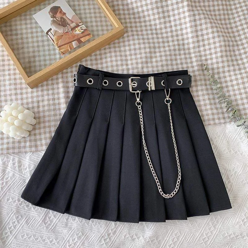 Women's Punk Pleated Skirts Waist Belt And Chain